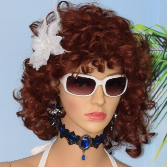 White on White with lace (NWT) W/FLOWER TOO ONLY - Picture 4 of 8